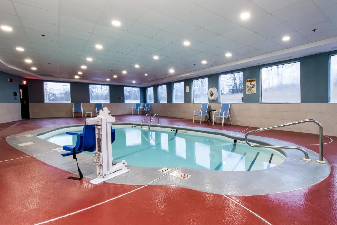 Holiday Inn Express Hotel & Suites Swansea By Ihg Eksteriør bilde