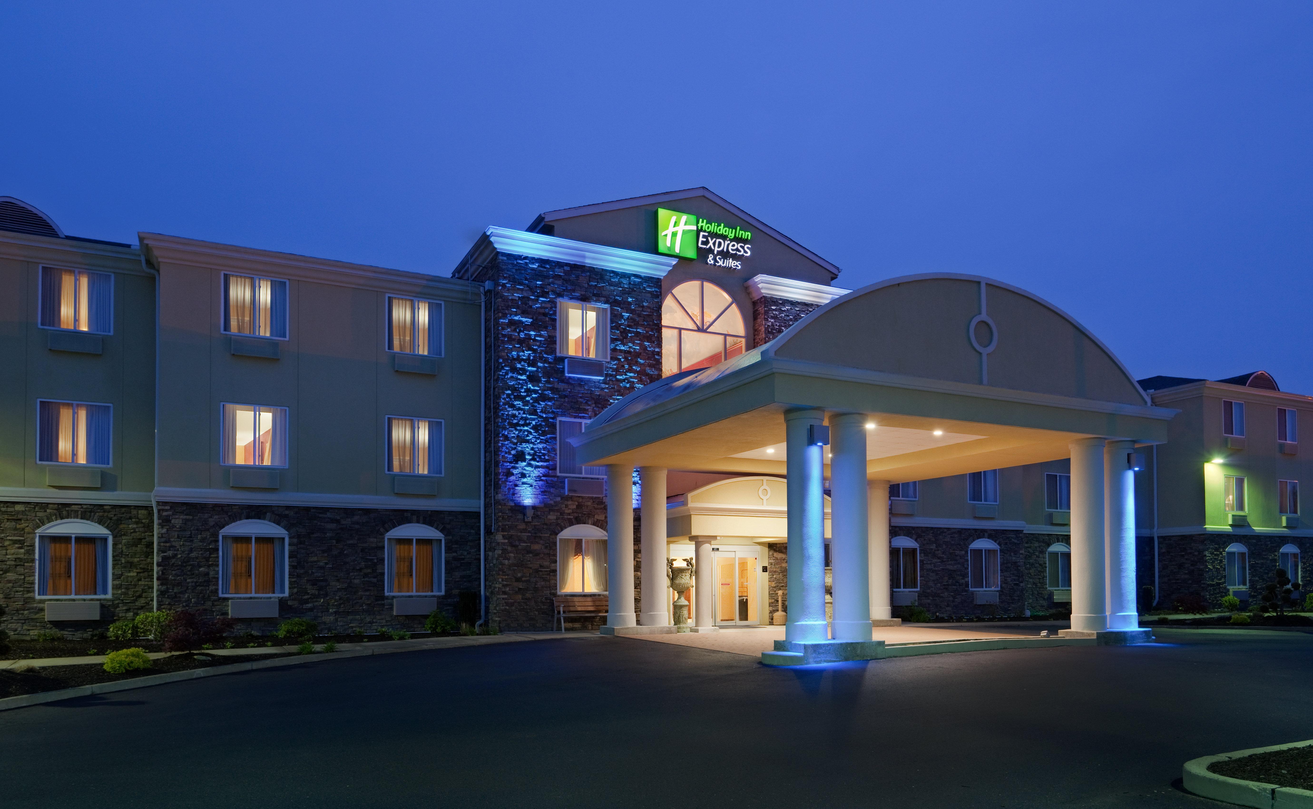 Holiday Inn Express Hotel & Suites Swansea By Ihg Eksteriør bilde