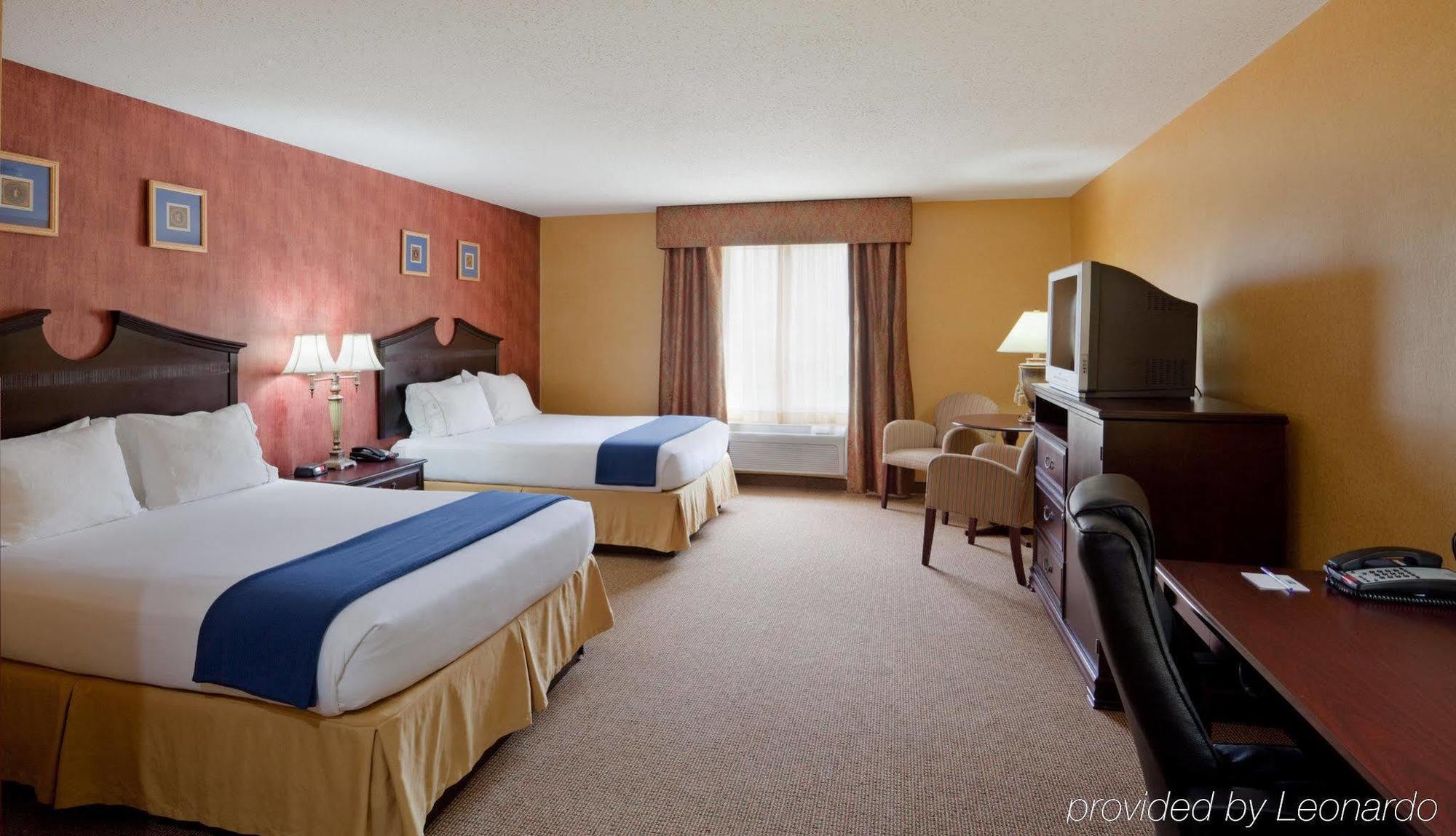 Holiday Inn Express Hotel & Suites Swansea By Ihg Eksteriør bilde