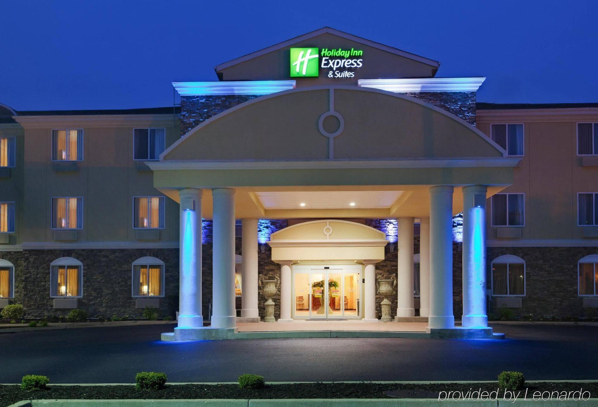 Holiday Inn Express Hotel & Suites Swansea By Ihg Eksteriør bilde